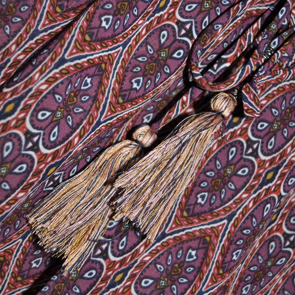 New KNOX ROSE Embroidered Border Peasant Top [D4] - Picture 6 of 8